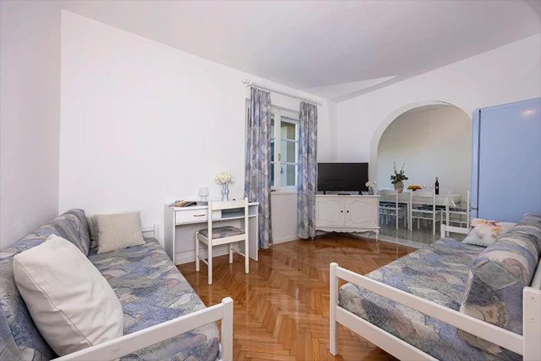 Apartments Irena Tučepi Εξωτερικό φωτογραφία